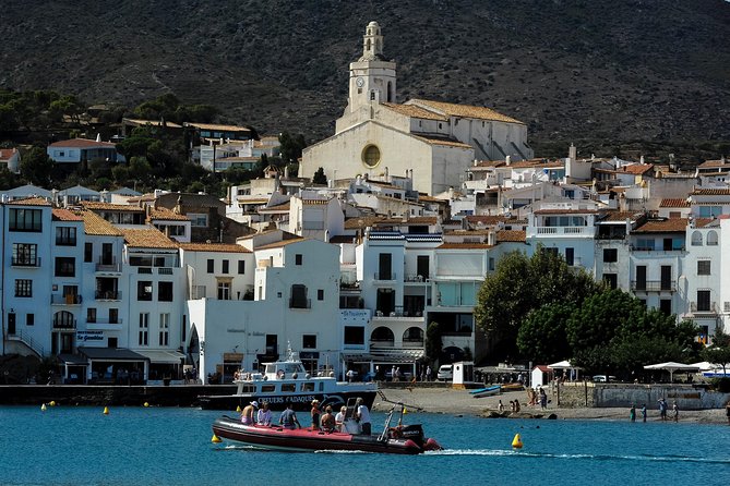 Dali Museum, Dali House & Cadaques Private Tour from Barcelona - Starting from central Barcelona, with an early start that pays off