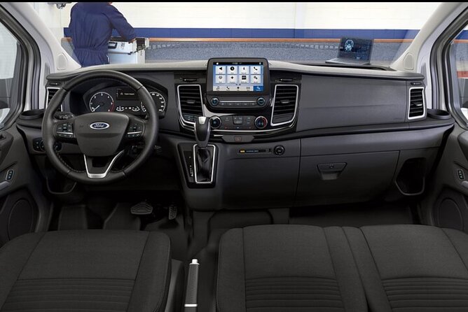 Departure Barcelona Airport Private Transfer - When this private transfer is a smart choice