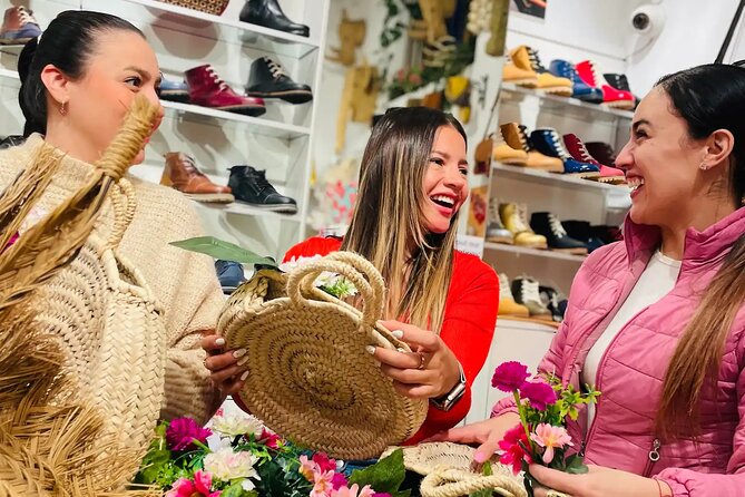 Design and Craft a Raffia Bag in Barcelona - The 2-hour craft flow: from first steps to a custom bag