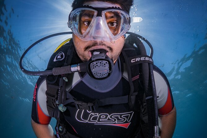 Discover PADI Diving in Barcelona - Why Barcelona is a smart choice for a first scuba session