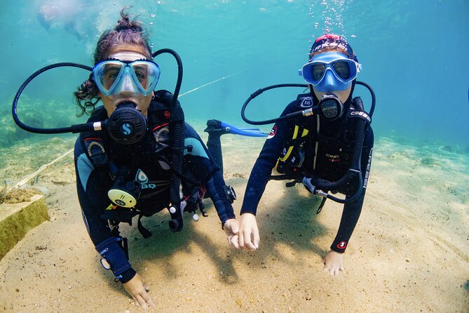Discover PADI Diving in Barcelona - Beginner-friendly gear and the “fitting” detail you should not ignore