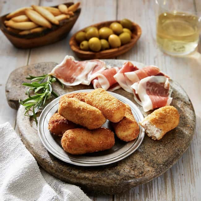 Eat Like a Catalan with a Local Guide - Logistics That Matter: Timing, Languages, and Pacing