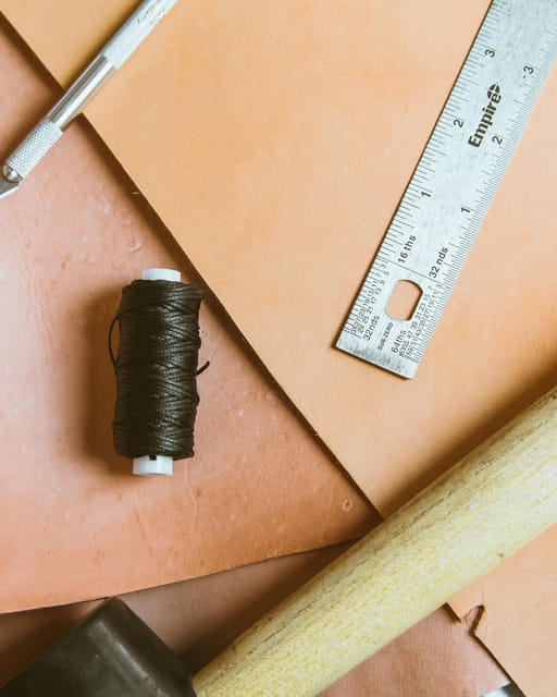 Experience in Leather Goods Workshop- Leather Accessory - Choosing your accessory: glasses case, tray, cardholder, wallet