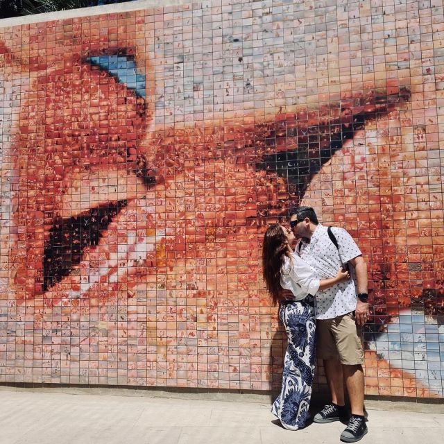 Explore Barcelona by Bike & Photo Shooting - Barceloneta Beach and Olympic Port: a calmer ride along the sea