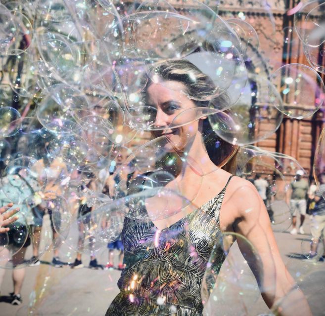 Explore Barcelona by Bike & Photo Shooting - Casa Batlló: modernist details that look great from the street
