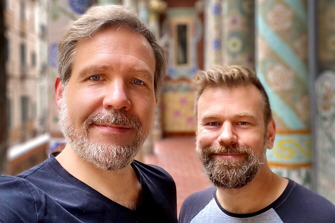 Explore hidden streets of Barcelona with a local - El Born: medieval neighborhood time plus street meaning