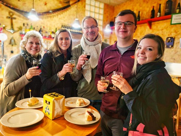 Food & Drink Private Tour of Barcelona in Traditional Taverns - Stop 2: La Esquinita de Blai and the chopsticks pay system