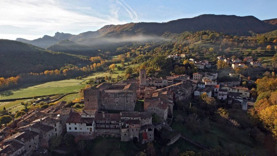 From Barcelona: Besalú & Medieval Towns Tour w/ Hotel Pickup - Who this tour fits best, and who might want a different plan