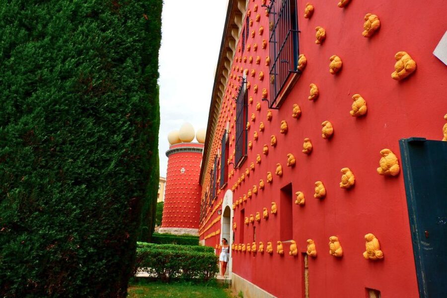 From Barcelona: Dalí and Medieval Girona Private Day Trip - Why this private Dalí and Girona day works