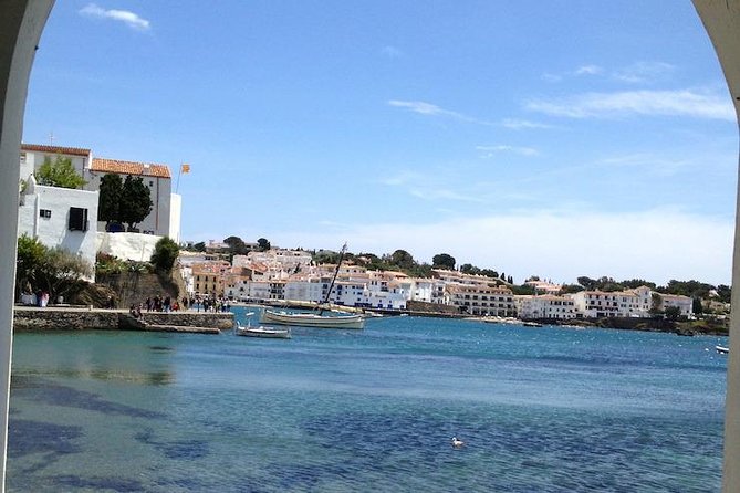 From Barcelona : Girona and Costa Brava Day Trip (VIP Small Group) - Who this day trip is best for
