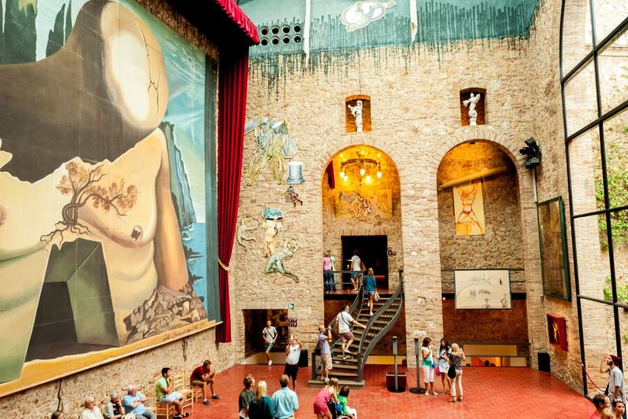 From Barcelona: Girona Guided Tour & Dalí Museum in Figueres - The staff and guide quality: why your day stays smooth