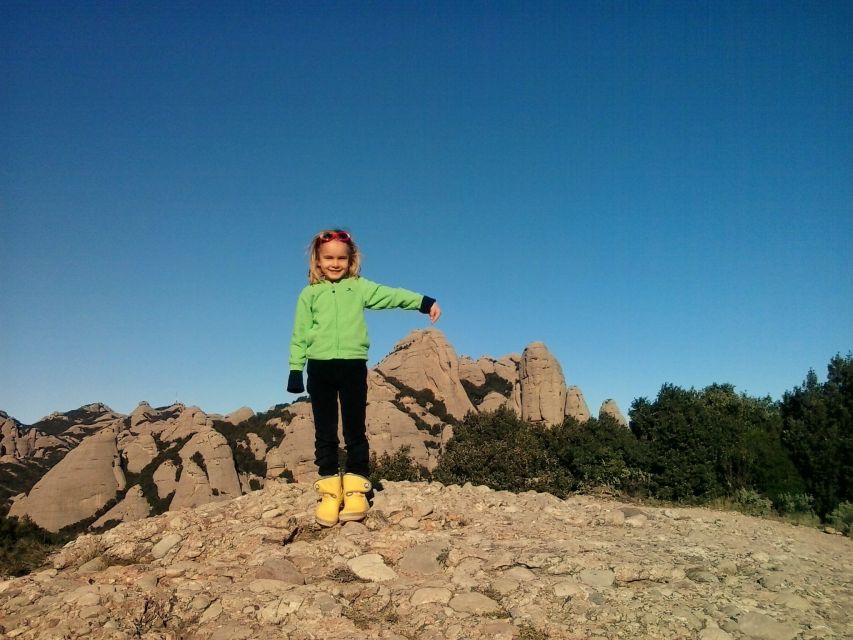 From Barcelona: Montserrat Full-Day Trip with Guided Hike - Picnic lunch in the countryside: where the views finally matter
