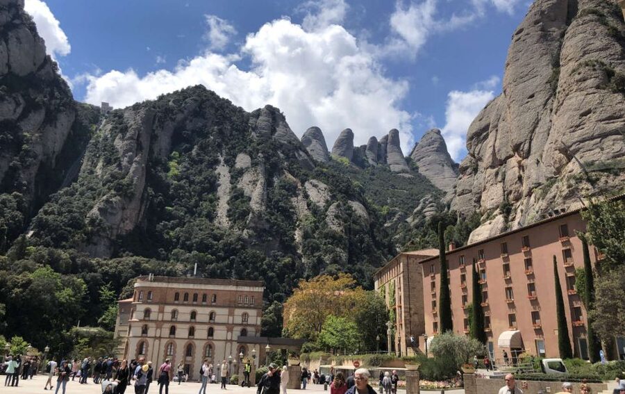 From Barcelona: Montserrat Private Day Trip With Pickup - A smooth private ride up to Montserrat, not a half-day headache
