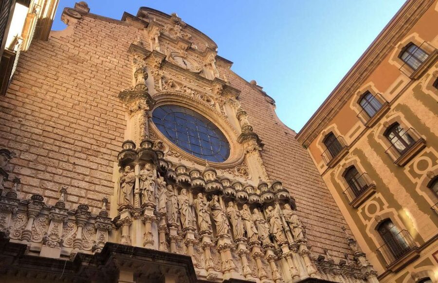 From Barcelona: Montserrat Private Day Trip With Pickup - Basilica entry and your Black Madonna glimpse, what to expect