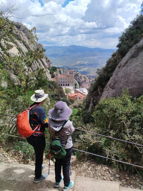 From Barcelona: Montserrat Private Guided Tour and Cable Car - Door-to-door comfort: the Barcelona start that saves your day