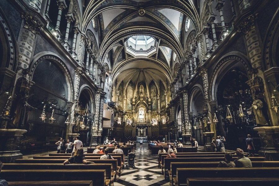 From Barcelona: Montserrat Private Guided Tour and Cable Car - Natural Park trails: needle rock formations and optional hiking
