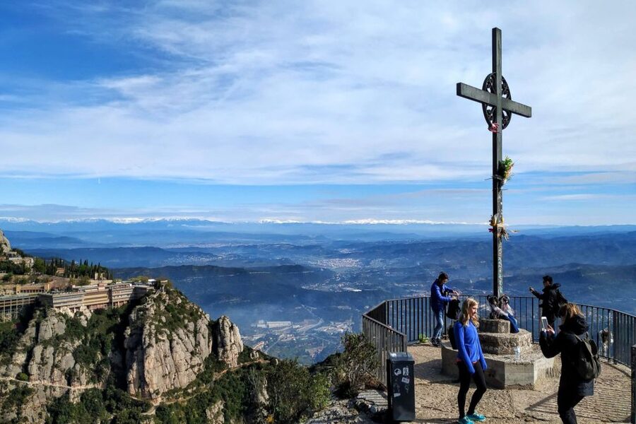 From Barcelona: Montserrat Private Guided Tour and Cable Car - Price and value: what $736 per private group includes