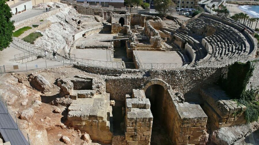 From Barcelona: Private Half-Day Tarragona Tour with Pickup - Balcó del Mediterráneo and Costa Dorada Drive: The Sea View Payoff
