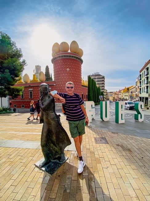 From Barcelona: Small-Group Tour Costa Brava & Dali Museum - Getting from Barcelona by van, and what that means for your day