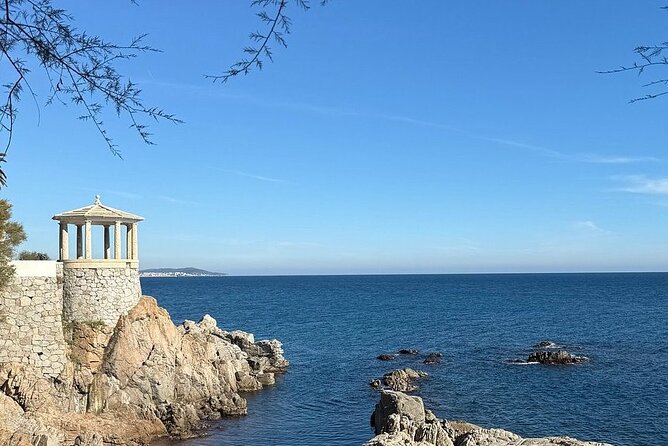 From Barcelona Tossa de Mar Half Day Tour - Stop 2, Tossa de Mar: fortified medieval town, shops, and beach time