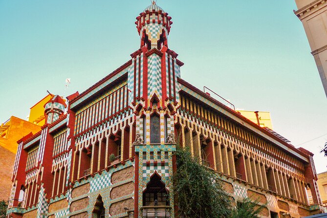 Full-Day Barcelona Tour by Sidecar Motorcycle - Pickup, private pacing, and how the 10:00 am start works