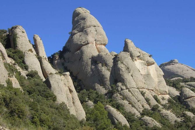 Full-day Guided Rock Climbing Trip in Montserrat, Barcelona - Why Montserrat Works So Well for a Guided Climb