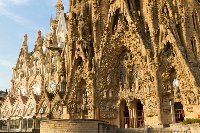 Full-Day Private Guided All Inclusive Barcelona Shore Excursion - Why this 7-hour private shore tour works so well