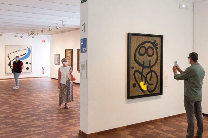Fundacio Joan Miro: Private Tour with Skip-the-Line - The building, the collection, and the best moments to ask about