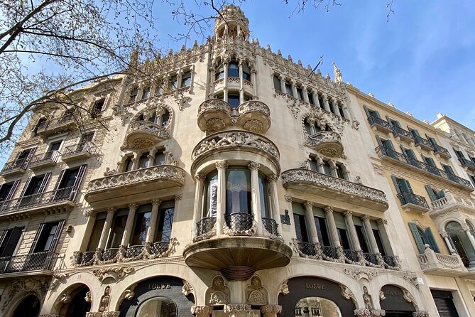 Gaudí and Barcelona Legends Walking Tour - Passeig de Gràcia walk: turning a commute into a story