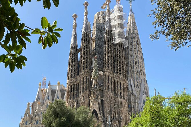 Gaudí and Sagrada Familia Private Tour in Barcelona - What you get for $190, and how to judge the value