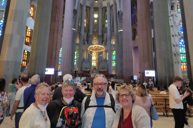 Gaudí and Sagrada Familia Private Tour in Barcelona - Who this tour is for, and who might want a different pace