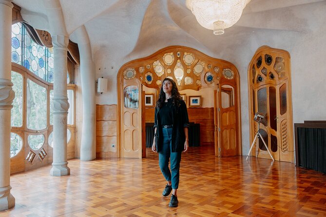 Gaudi Casa Batlló Pre Opening Tour &Skip-the-Line Sagrada Familia - Casa Batlló Pre-Opening: The Moment You Walk In Matters