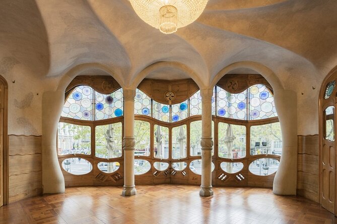 Gaudi Guided Tour: Casa Batllo, La Pedrera & Casa Vicens - Practical Tips to Get the Most From This Gaudí Day