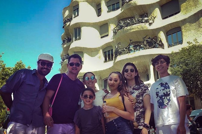 Gaudi houses Private Tour: La Pedrera & Casa Vicens Skip-the-Line - Getting oriented on La Rambla with your guide