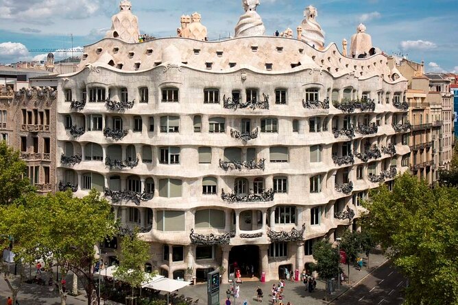 Gaudi Private Tour with Sagrada Familia & Park Guell Tickets - Who this tour fits best, and who might be happier elsewhere