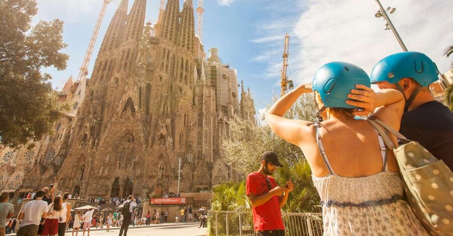 Gaudi's Barcelona 2-Hour Segway Tour with a Live Guide - The main catch is eligibility and stop length