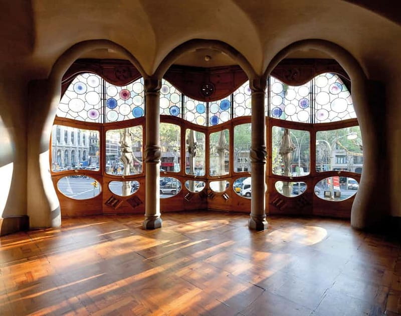 Gaudi's legacy. Exclusive tour to Park Güell and Casa Batlló - Key points before you go