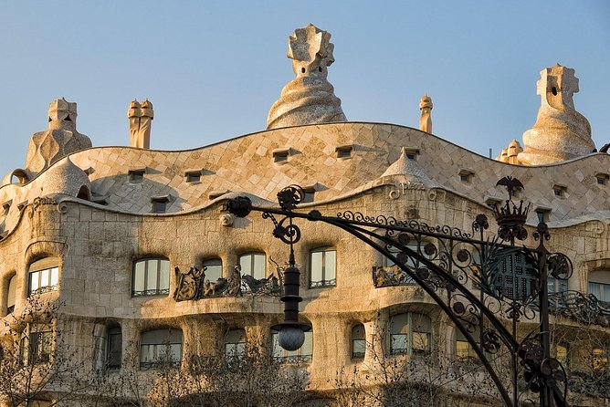 Gaudi's Modernist Legacy: Small Group Walking Tour - Stop 4: Casa Batlló and the fantasy of Gaudí on Passeig de Gràcia