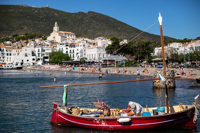 Girona, Figueres, Dalí and Cadaqués Museum from Barcelona - A Straightforward Route: Girona, Figueres, Cadaqués