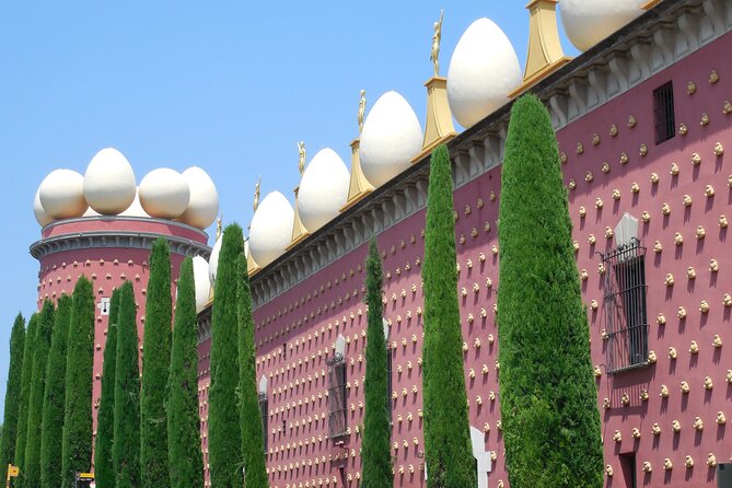 Girona, Figueres, Dalí Museum and Cadaqués Tour from Barcelona - Cadaqués: White Streets, Fishing Port Vibes, and That Guided Old-Town Stroll