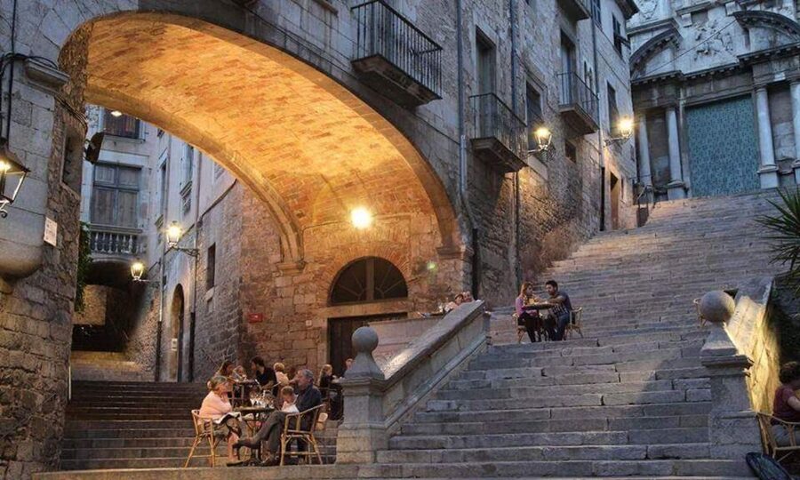 Girona: Game of Thrones Small Group Tour - Ferran Street and the Arab Baths: A Different Side of Girona’s Past