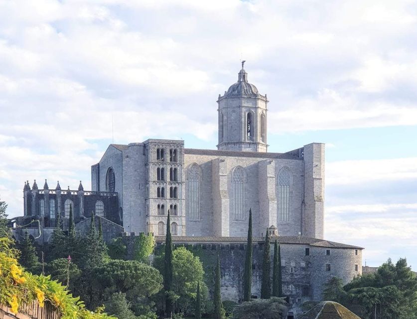 Girona: Game of Thrones Small Group Tour - Where to Meet and How the Tour Starts in Girona Old Quarter