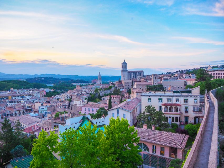 Girona: Guided 2-Hour Walking Tour with Food Tasting - Why This 2-Hour Girona Walk Works for First-Time Visits