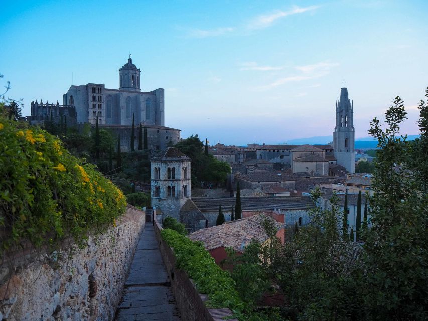 Girona: Guided 2-Hour Walking Tour with Food Tasting - Should You Book This Girona Food and History Walking Tour?