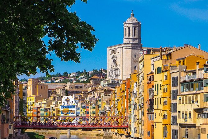 Girona History, Legends, and Food Walking Tour with food tasting - Rambla de la Llibertat: An Old Market Street You Can Still Read