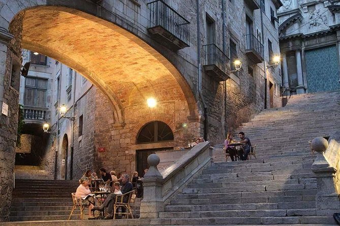 Girona Jewish Heritage small group from Girona - Walking the Quarter: Walls, Mezuzah Indents, and the Feel of 11th- to 12th-Century Layouts