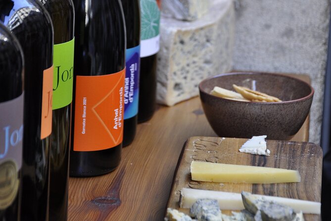 Girona Morning Food Tour & Local Market - Pont de les Peixateries Velles, then guided walks through key squares