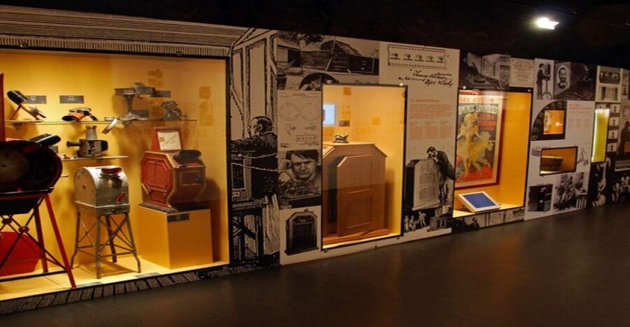 Girona: Museum of Cinema Entry Ticket - Why Girona’s House of Waters works so well