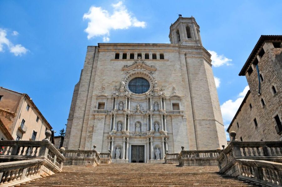 Girona: Self-guided Audio City Tour on Your Phone - How the Girona audio tour works on your phone
