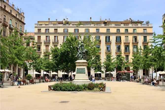 Girona Walking Tour: Explore Top Sights & Hidden Gems - Why this Girona walk works better than DIY hopping